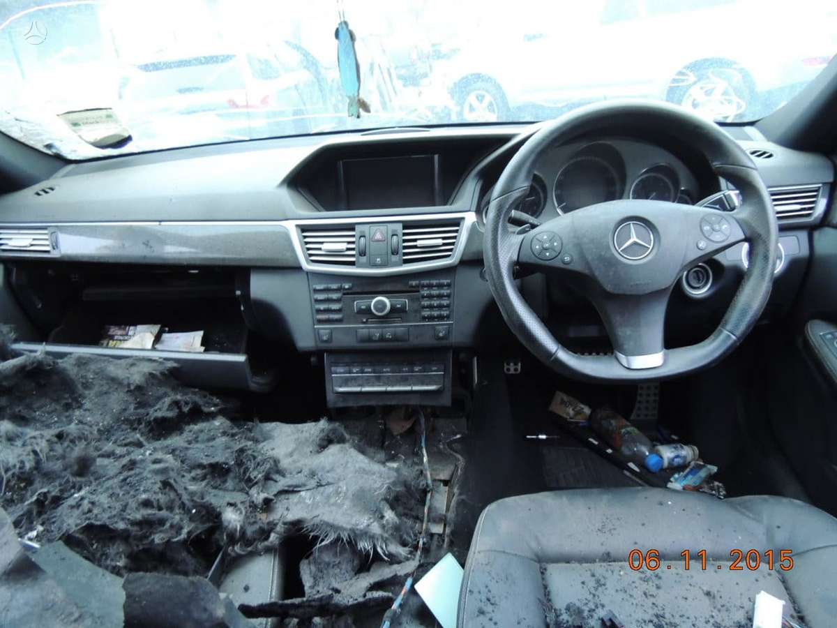 Mercedes-Benz E350