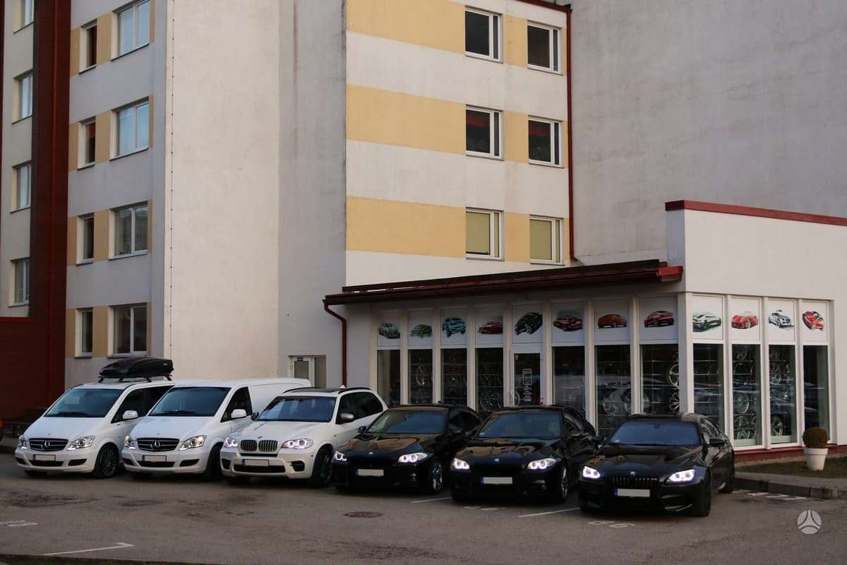 BMW X5 kėbulo dalys