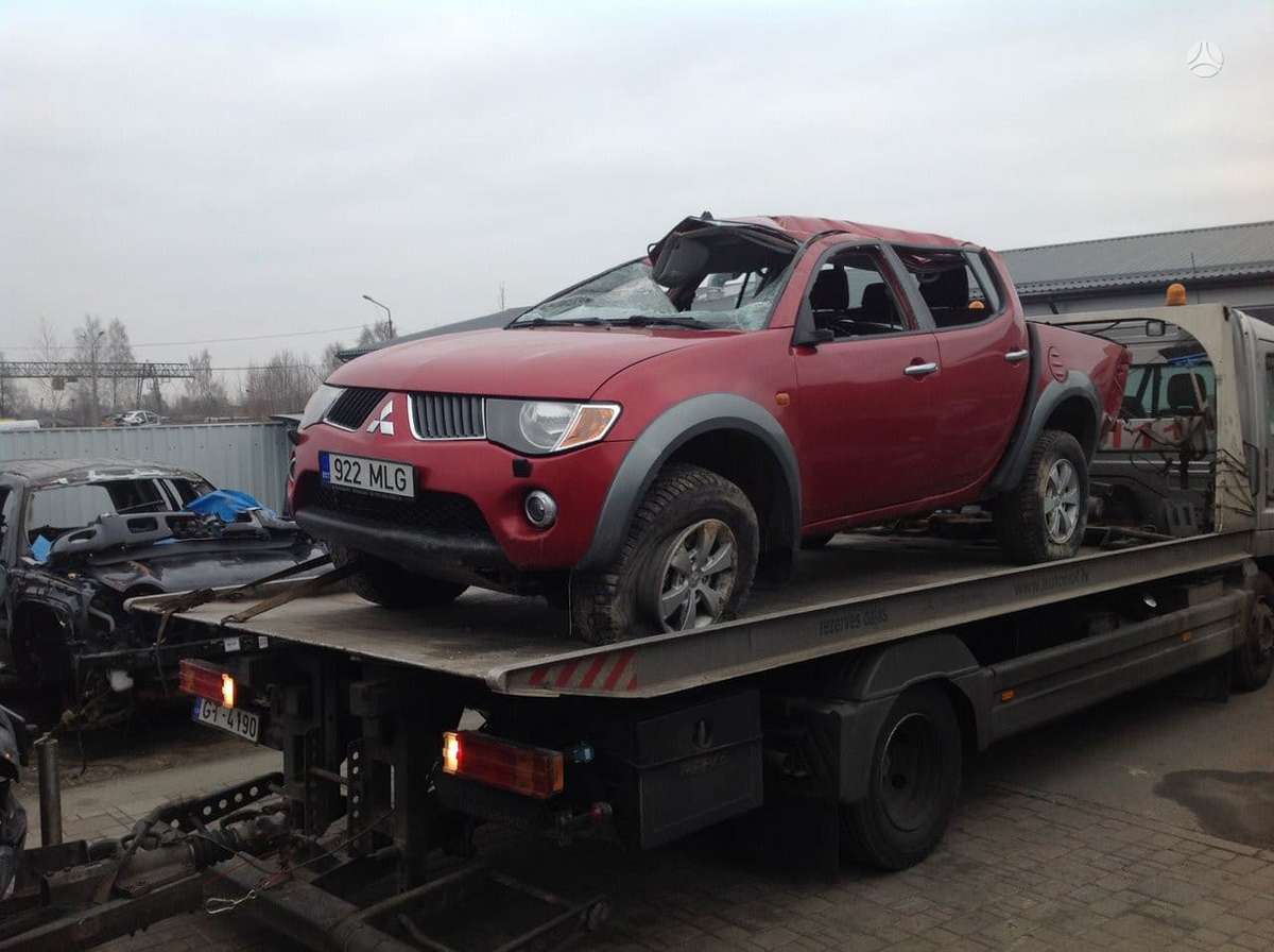 Mitsubishi L200