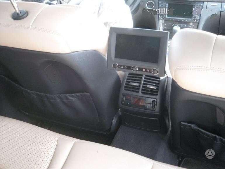 Mercedes-Benz E55 AMG