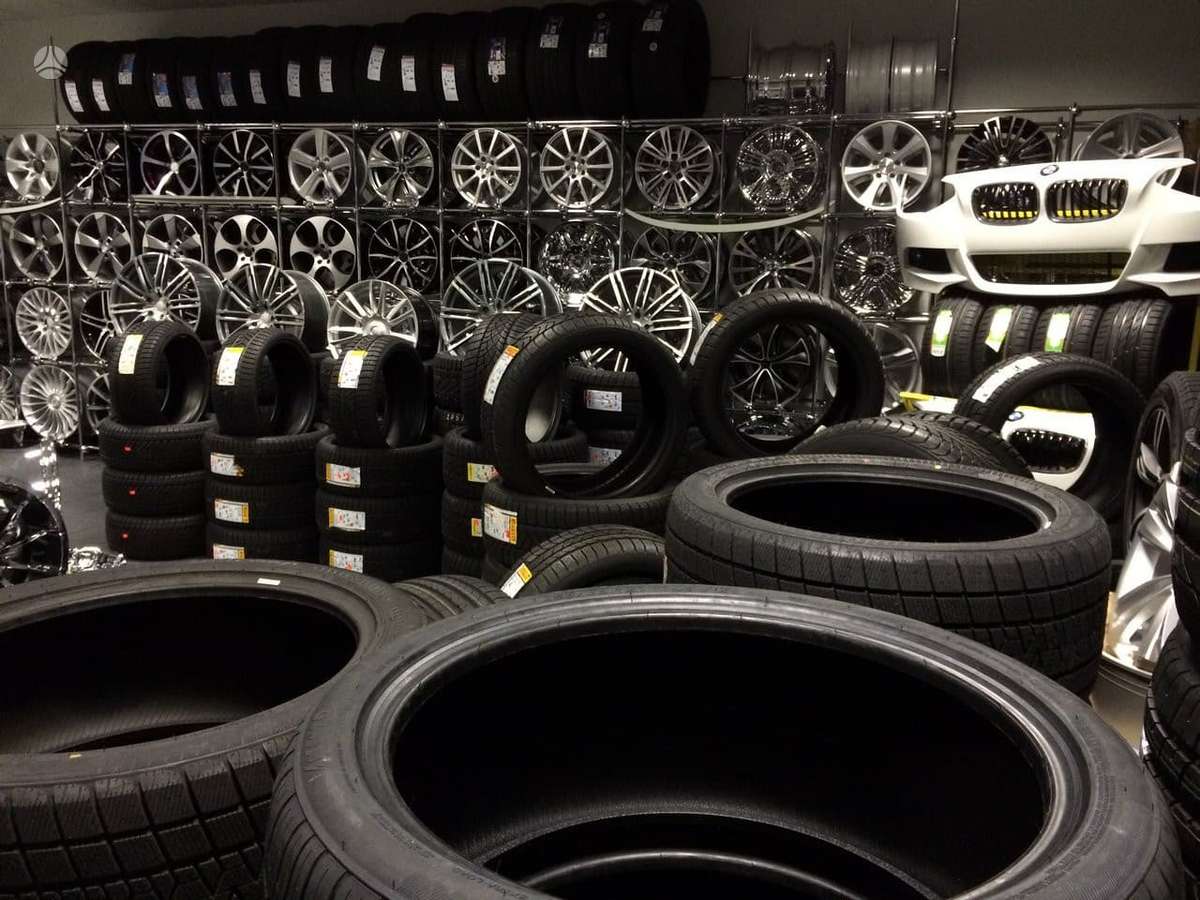 Pirelli, зимние 255/35 R20