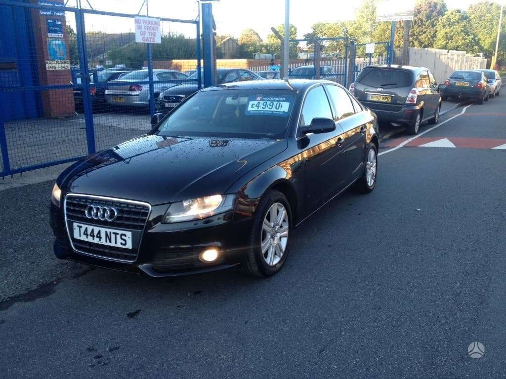 Audi A4 dalimis