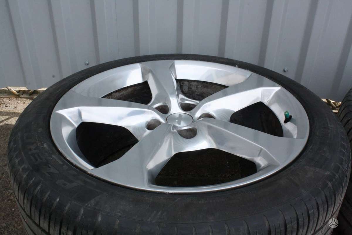 Chevrolet, light alloy, R20