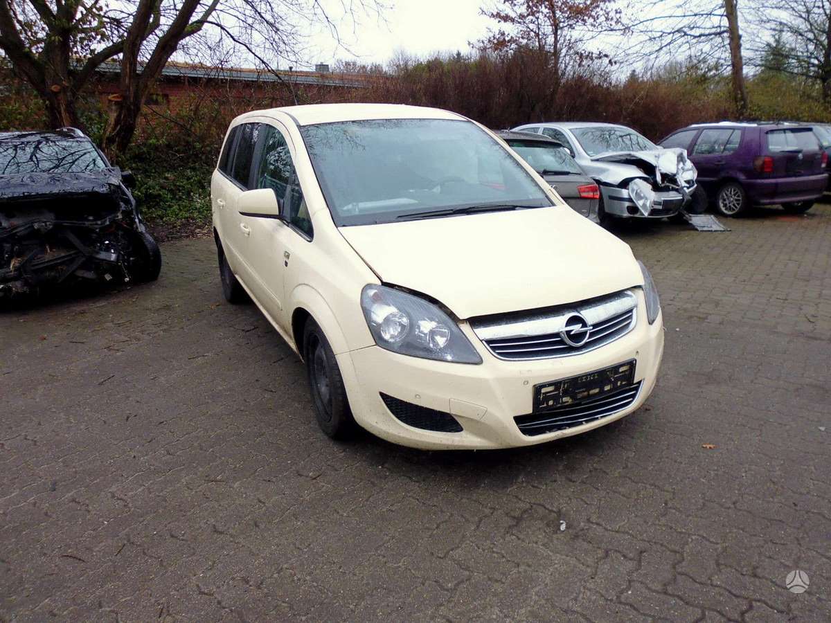 Opel Zafira rezerves daļās