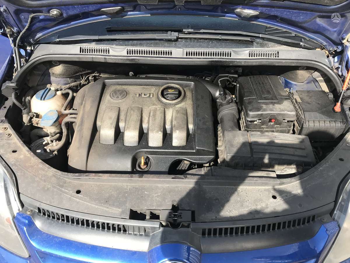 Volkswagen Golf Plus по частям