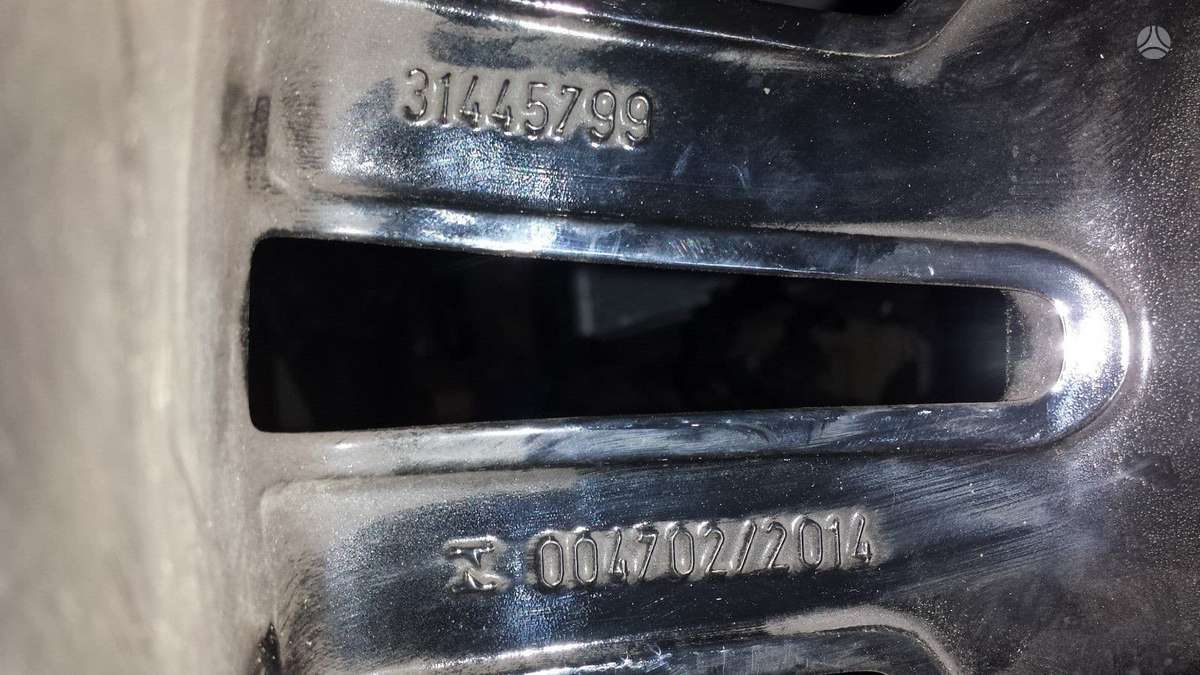 Volvo V40, light alloy, R16