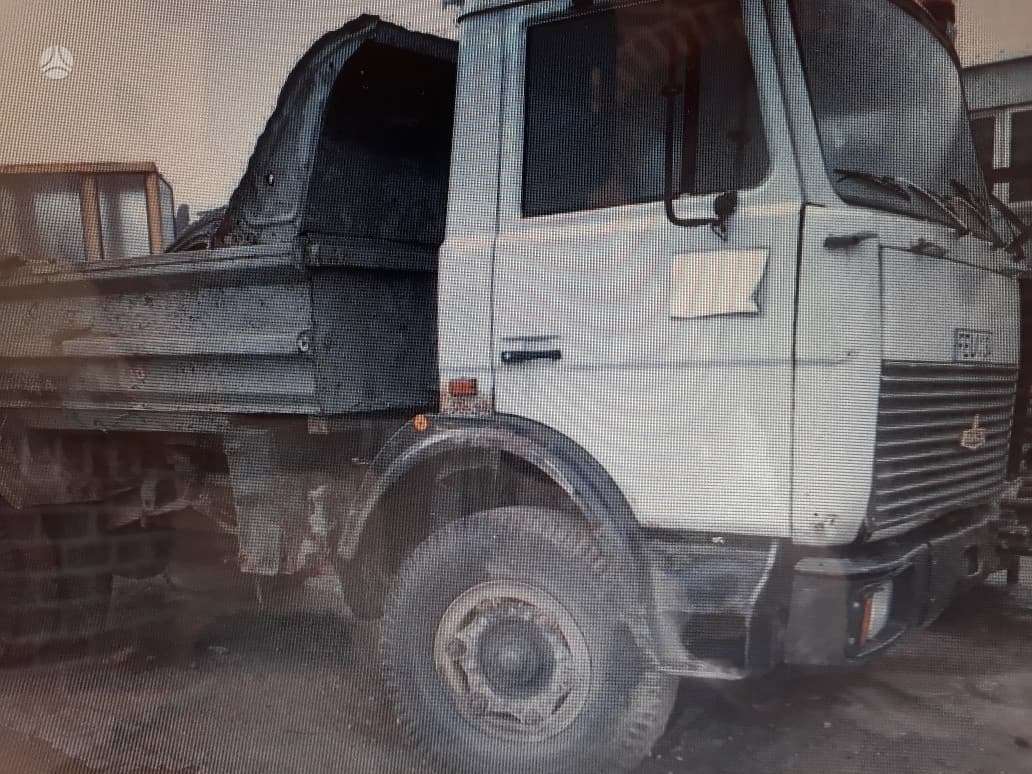 MAZ V-6, V-8,