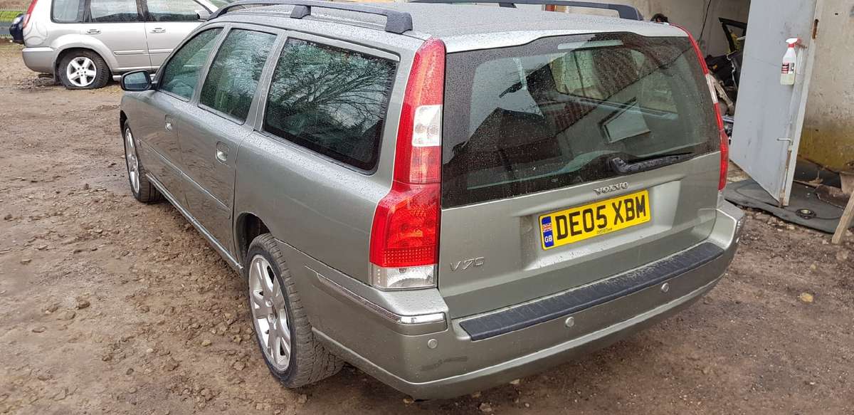 Volvo V70 galimas detaliu pristatymas