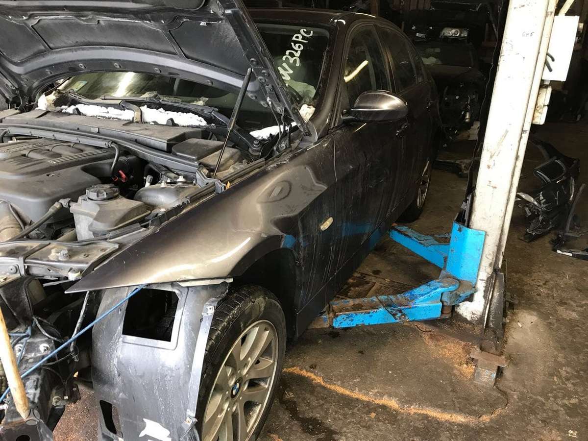 BMW 320 Is italijos be korozijos