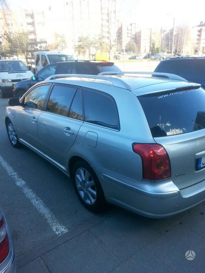 Toyota Avensis, 2.0 l., Универсал