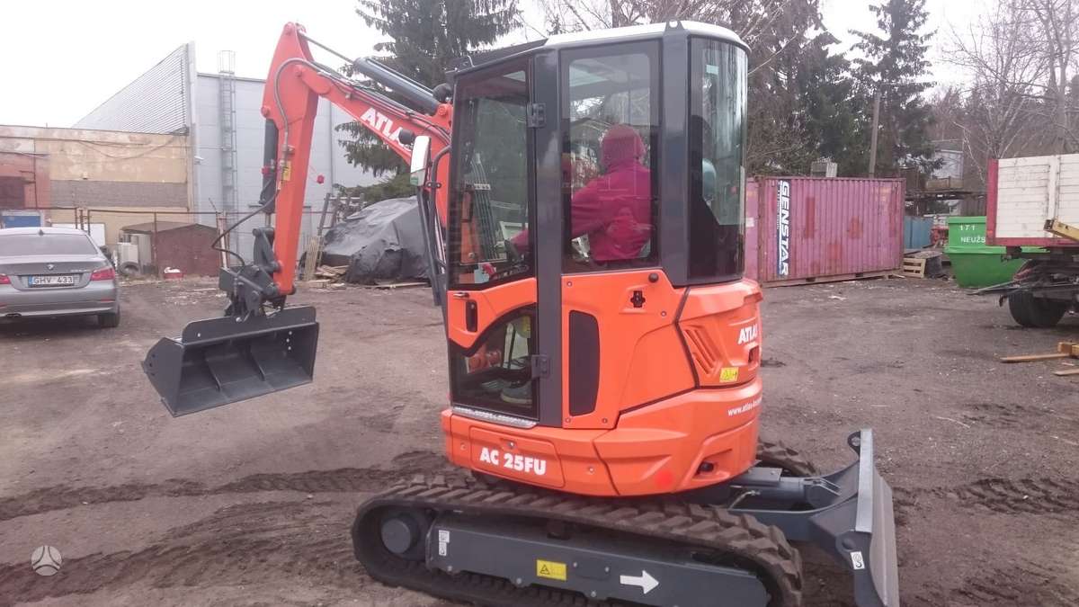 Atlas AC 25UF, mini excavator
