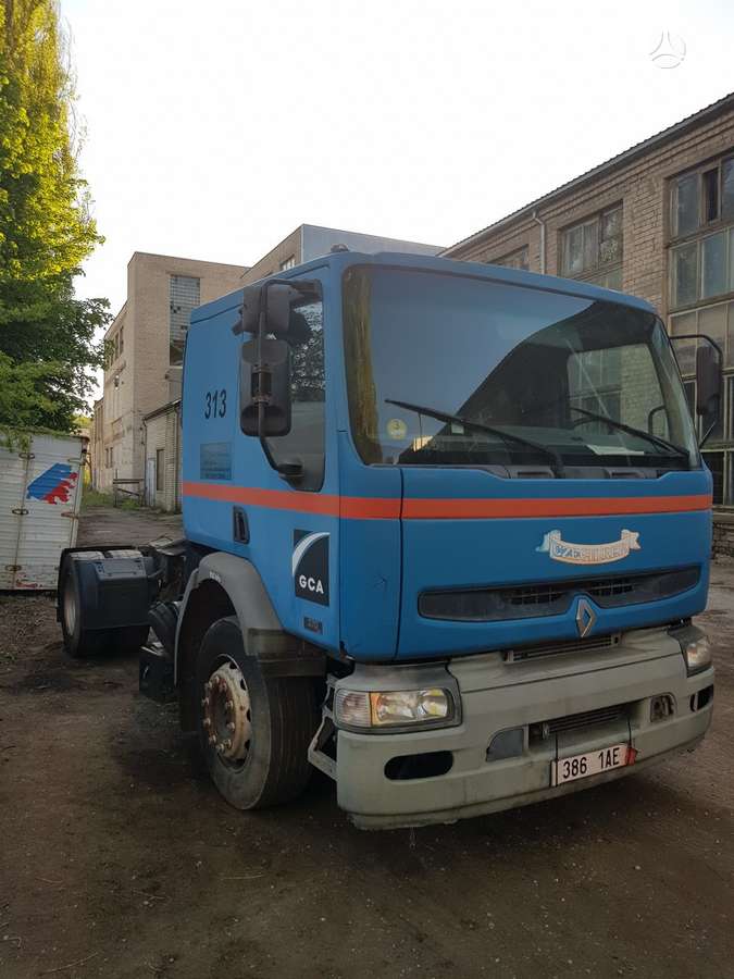 Renault Premium 370DCi, vilcējs