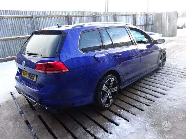Volkswagen Golf dalimis