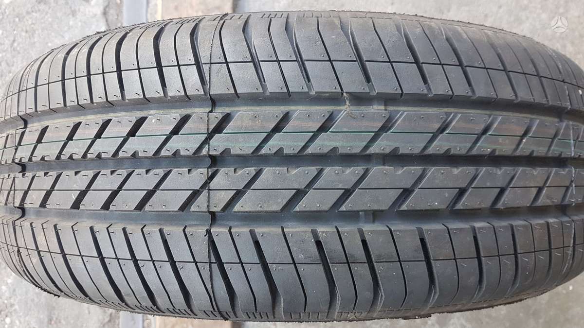 Firestone Firehawk 700, летние 205/65 R15