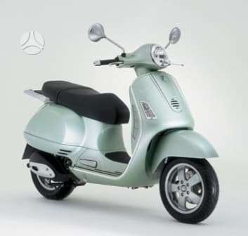 Piaggio Vespa, scooters / mopeds