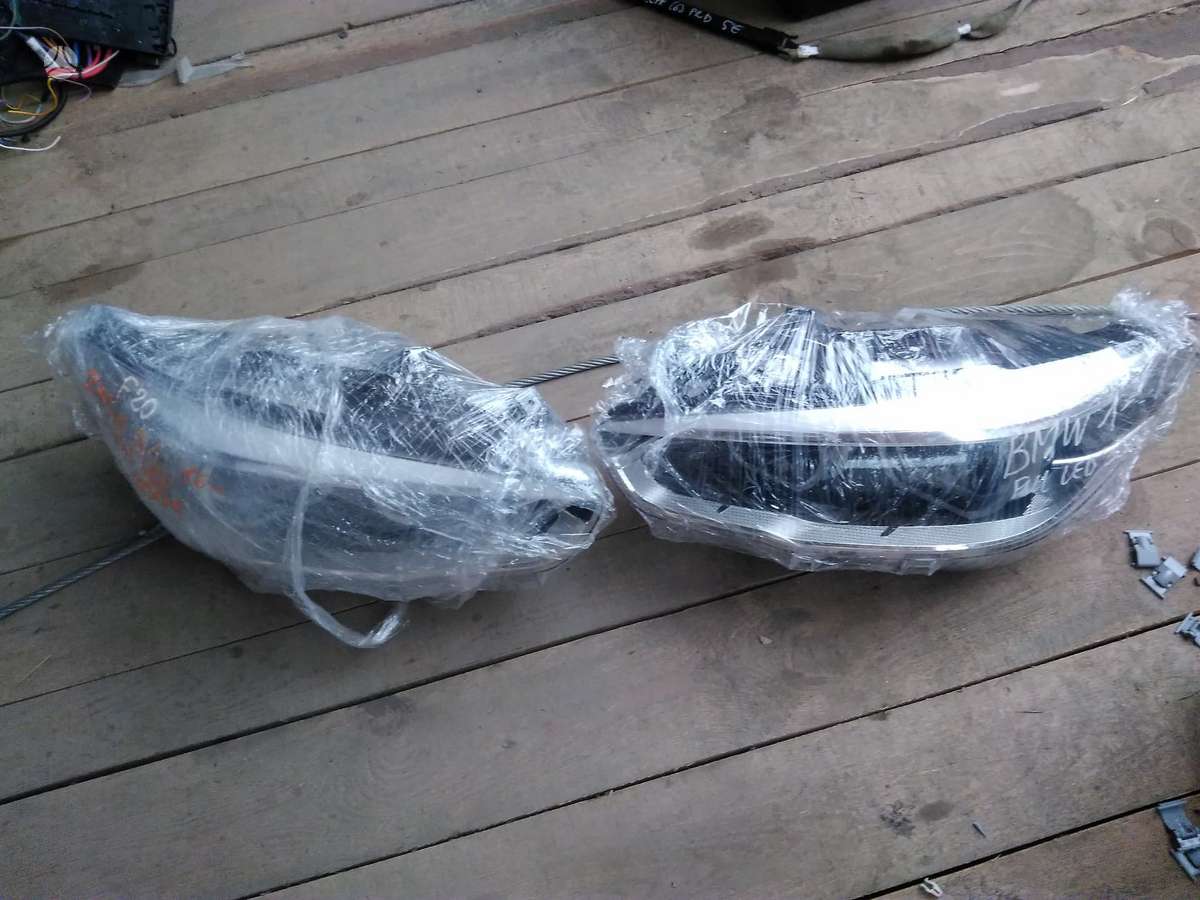 BMW 1 serija žibintai