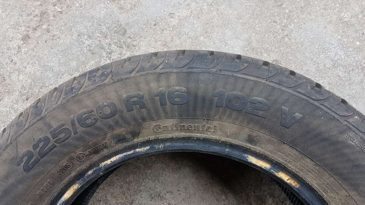 Continental Premium Contact, vasarinės 225/60 R16