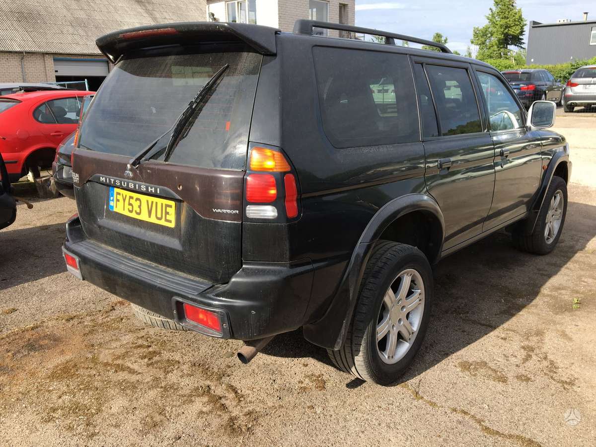 Mitsubishi Pajero Sport