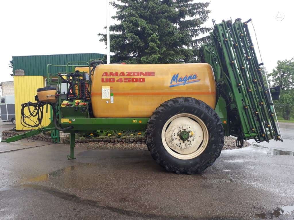 Amazone UG 4500, разбрызгиватели