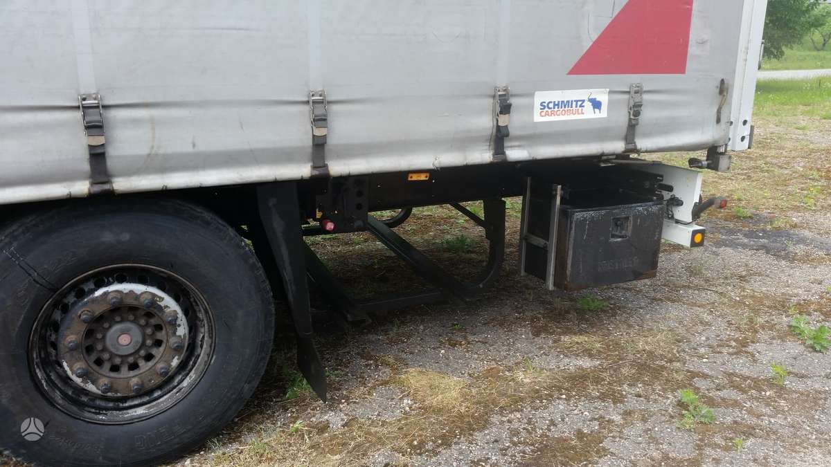 Schmitz Scs, užuolaidinės / tentinės