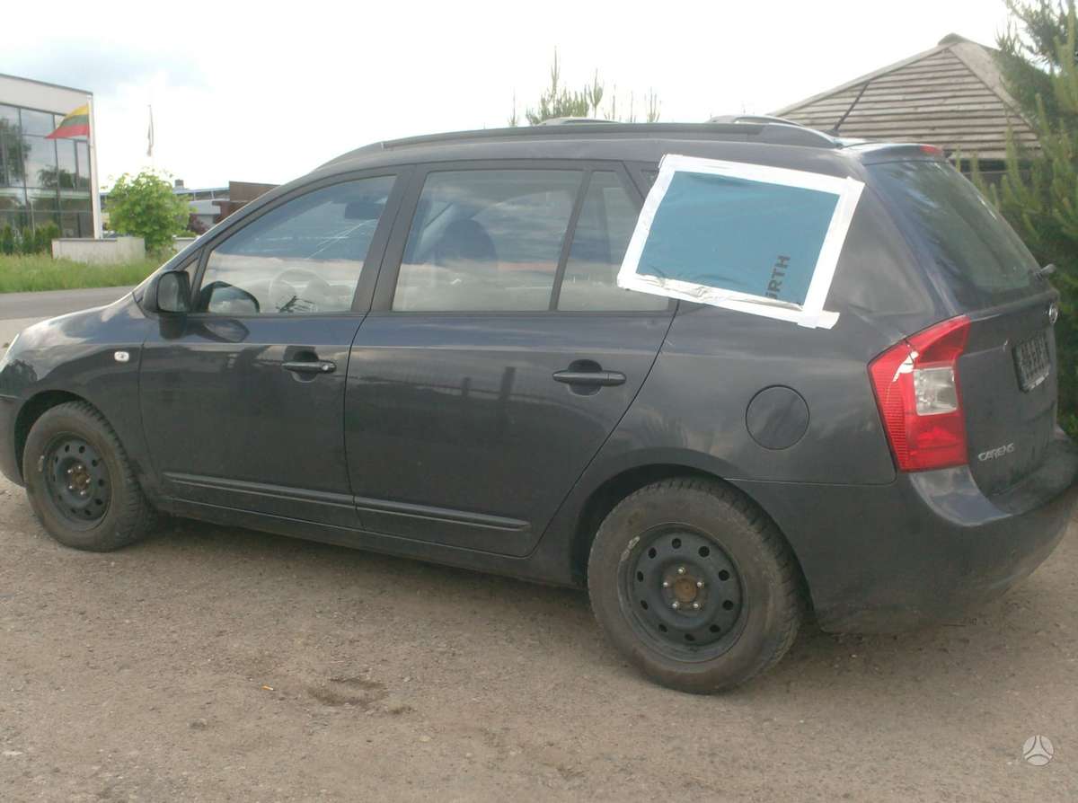 Kia Carens