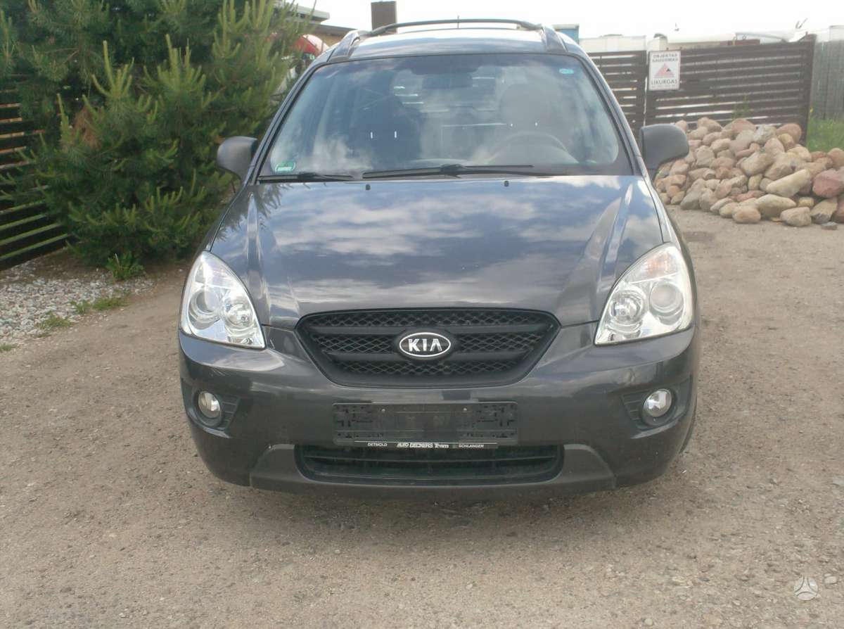 Kia Carens