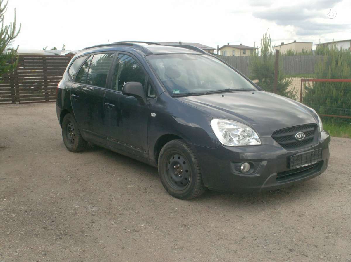 Kia Carens