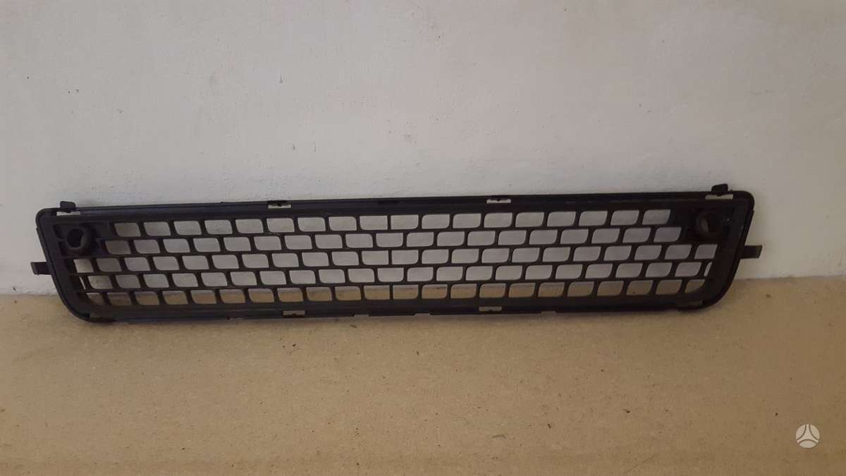 Volvo V70 frame rails (fornt, rear), lights