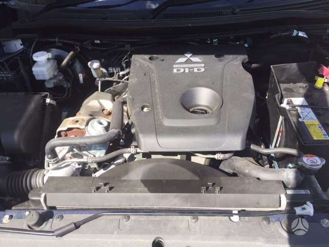 Mitsubishi L200 rezerves daļās