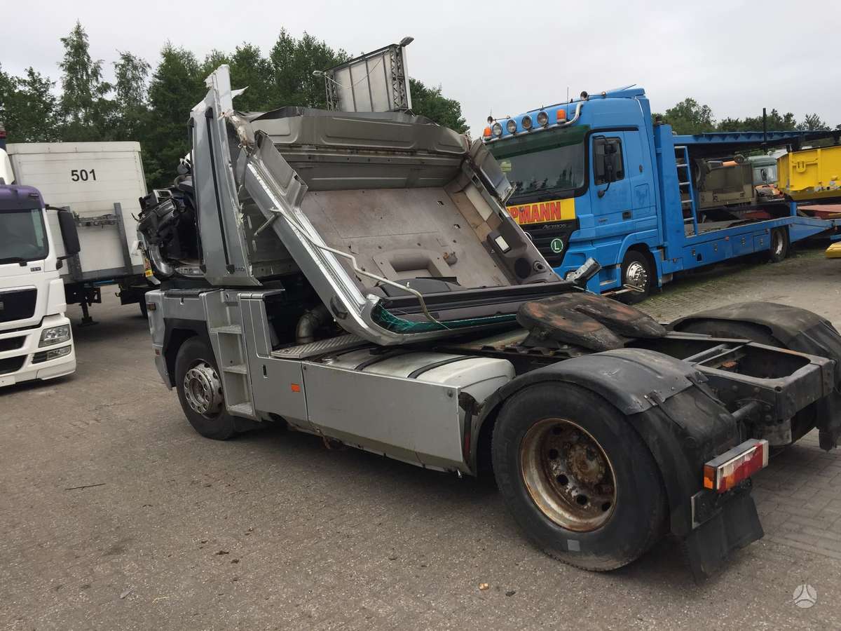 Renault MAGNUM, vilkikai
