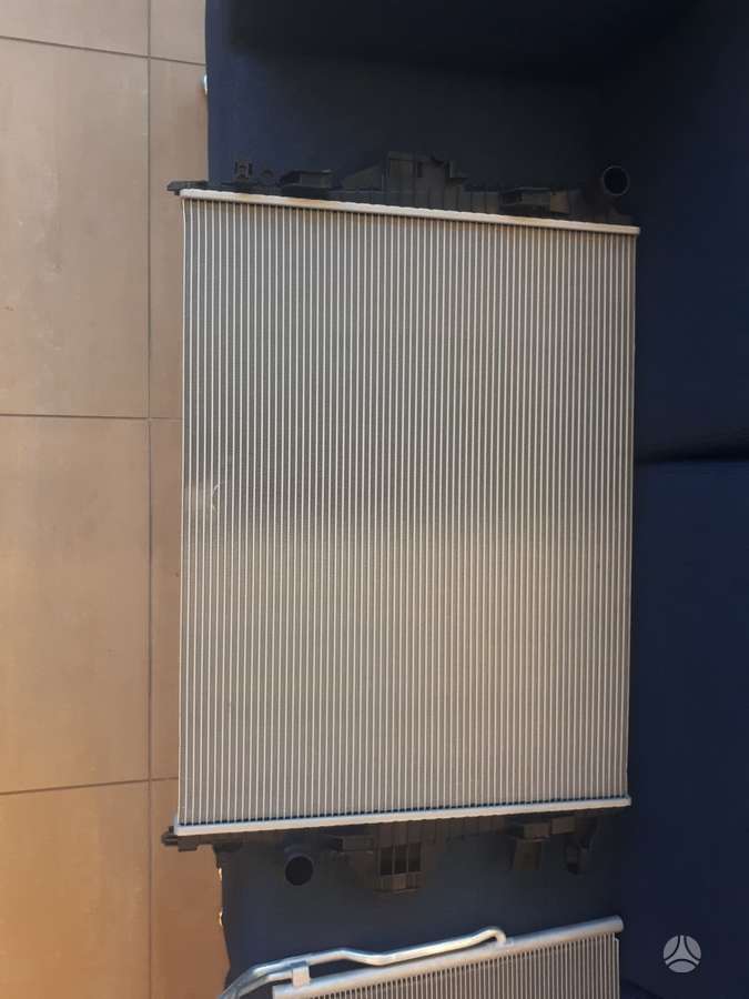 Porsche Cayenne a/c condenser, radiator