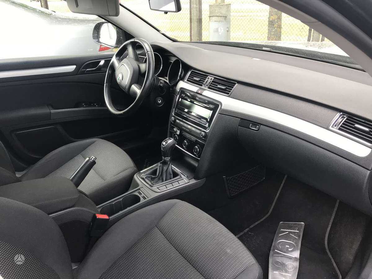 Skoda Superb for parts