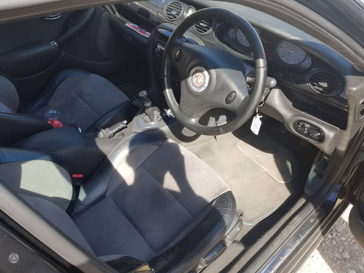 MG ZT