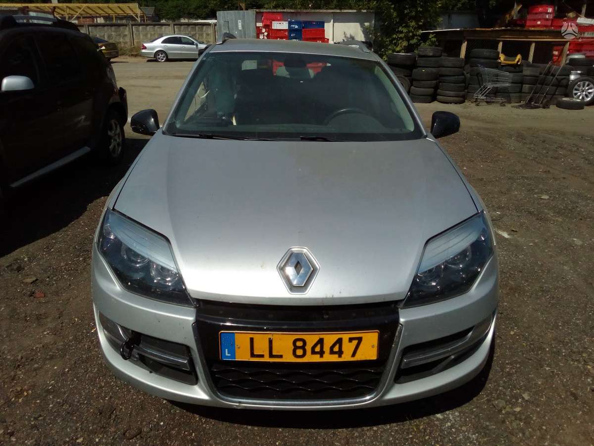 Renault Laguna for parts