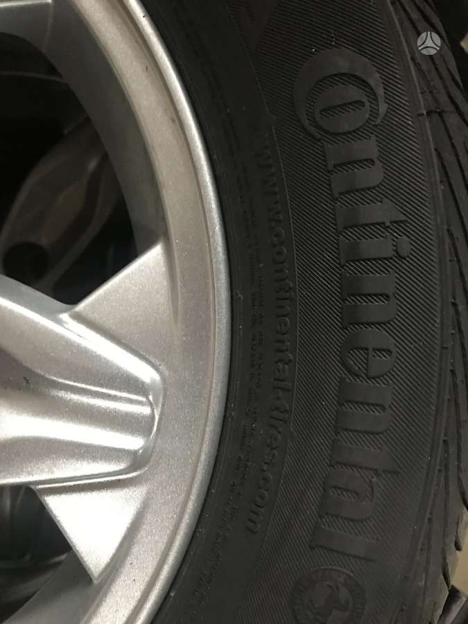 Ford Transit Connect dalimis