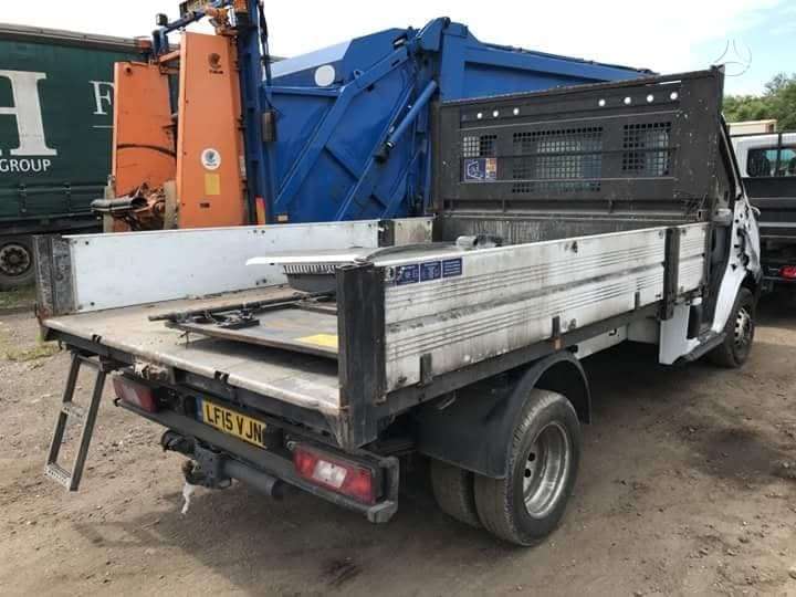 Ford Transit dalimis