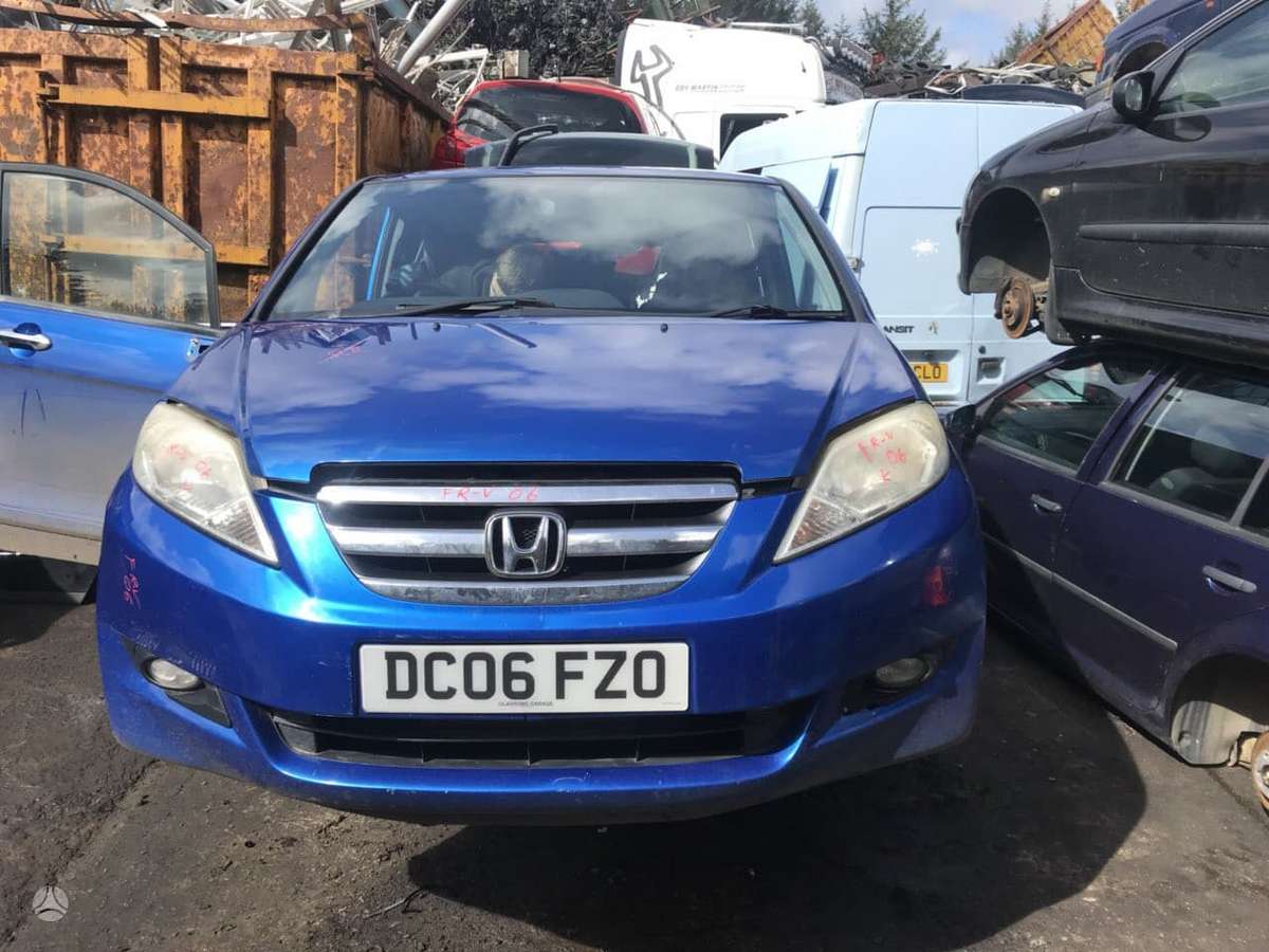 Honda FR-V for parts