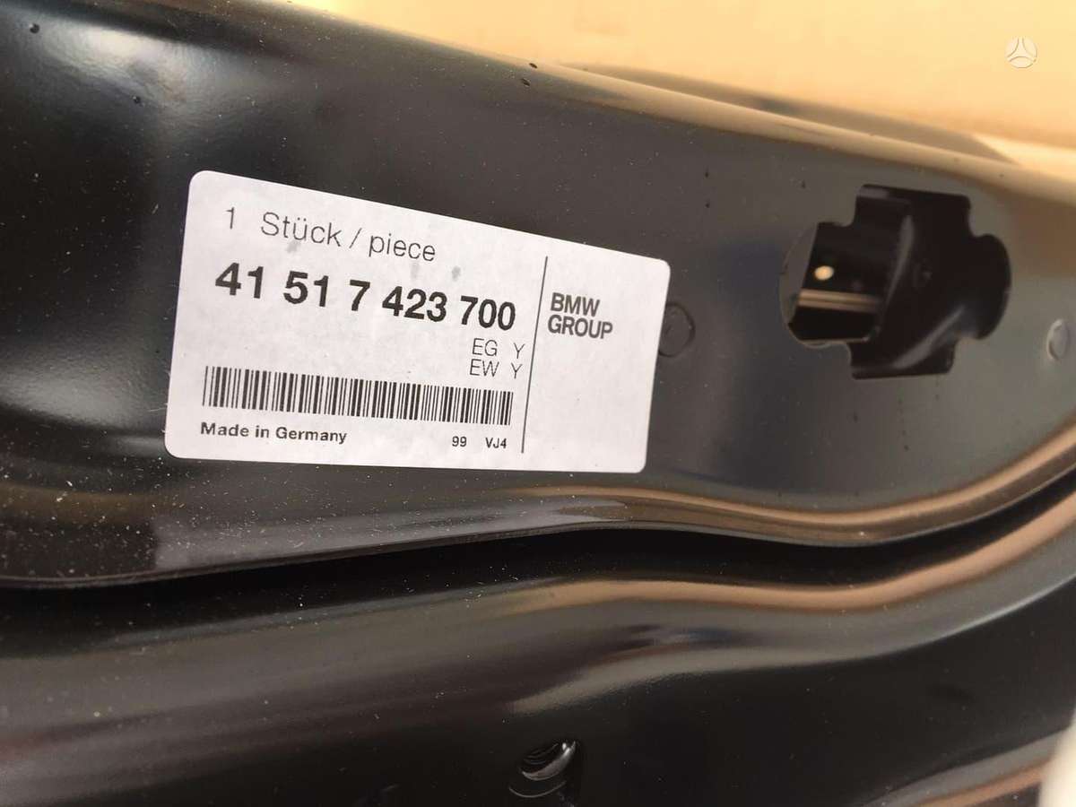 BMW 7 serija durys