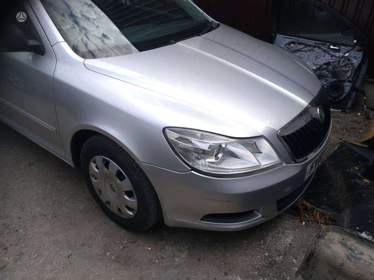 Skoda Octavia по частям. Dalis siunciu i visus lietuvos miestus 8620 34257