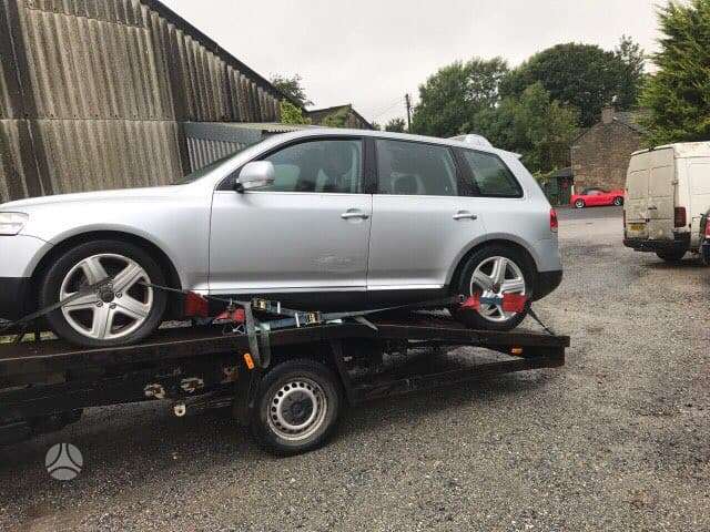 Volkswagen Touareg dalimis