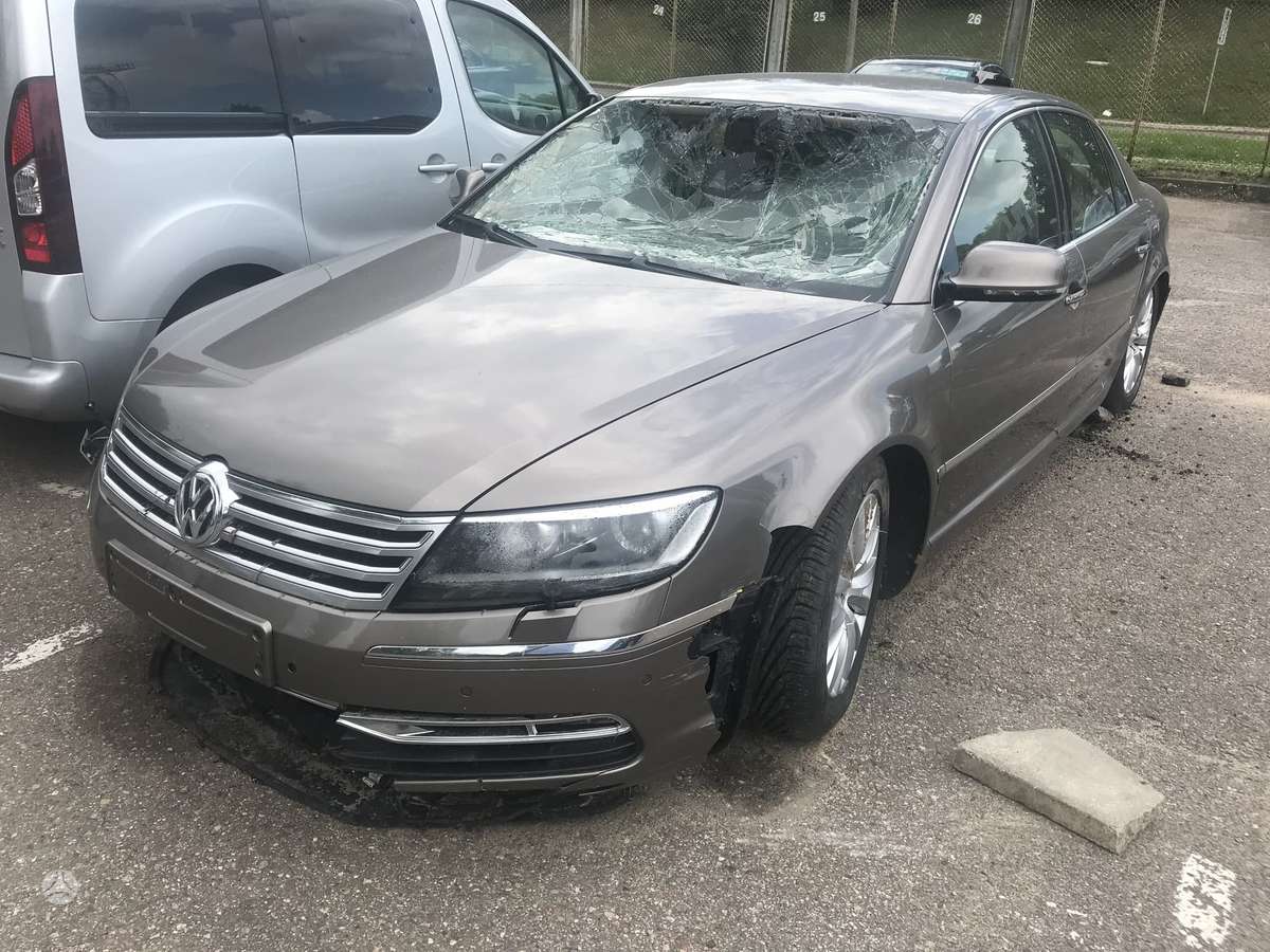 Volkswagen Phaeton dalimis