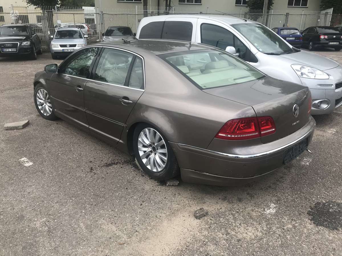 Volkswagen Phaeton dalimis
