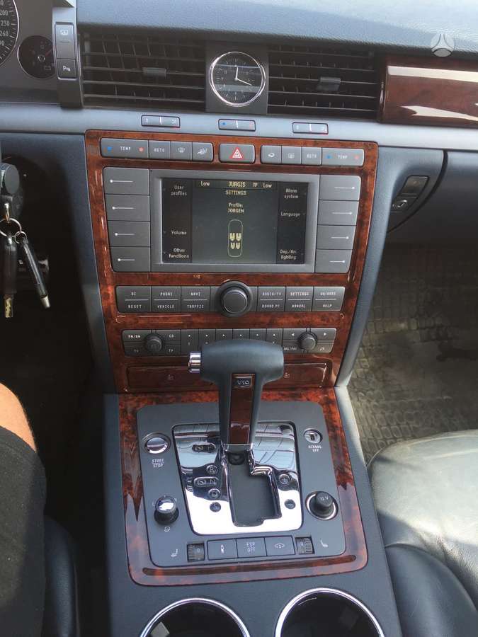 Volkswagen Phaeton, kablys