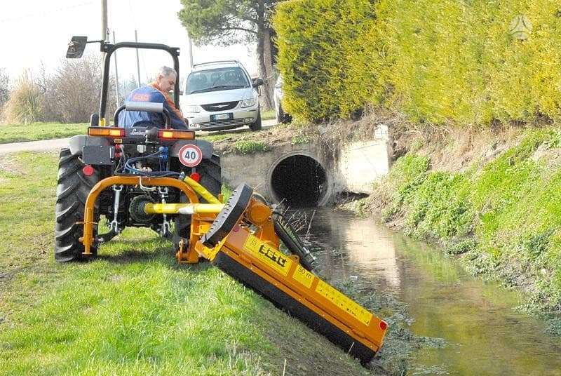 -Kita- TA/K, roadside maintenance vehicles