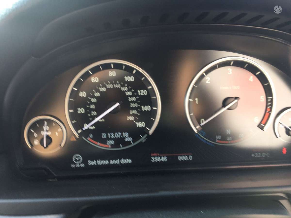 BMW 5 serija 5 vaizdo kameros