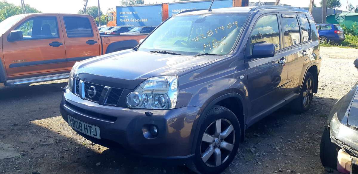 Nissan X-Trail dalimis