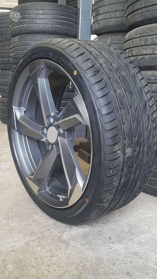 Audi New Rotor, lengvojo lydinio, R19