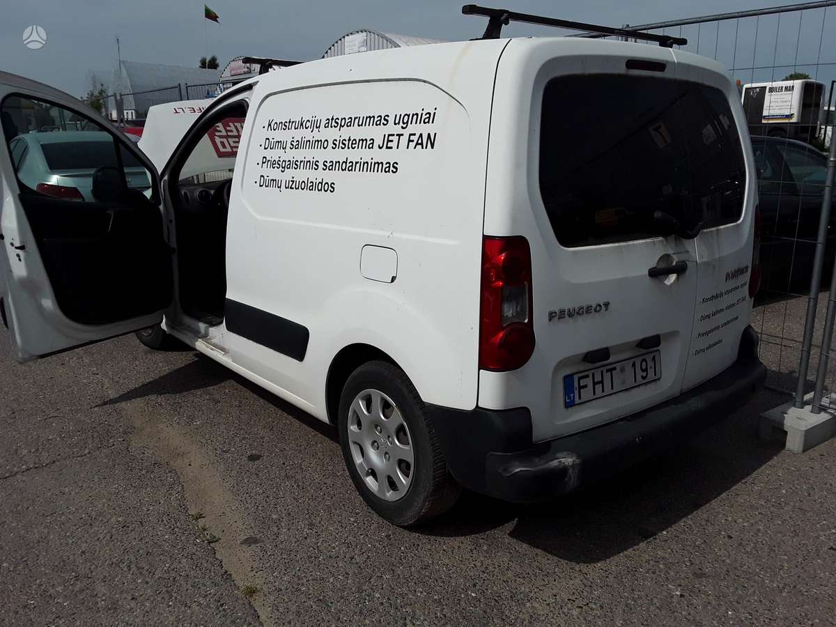 Peugeot Partner dalimis