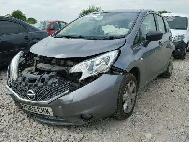 Nissan Note dalimis