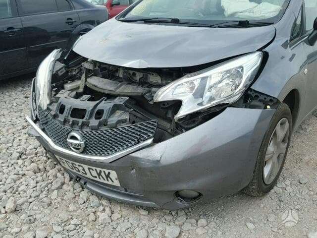 Nissan Note по частям